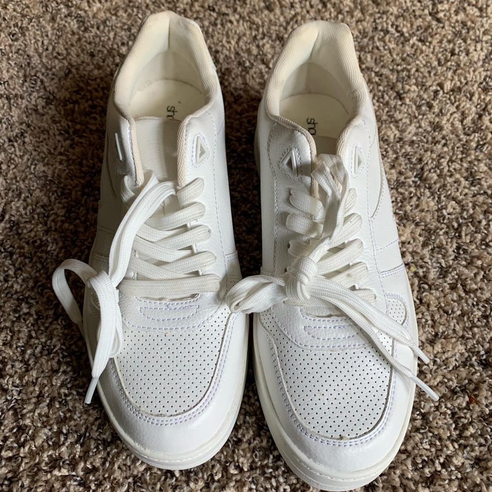 Shoe Dazzle White Sneakers